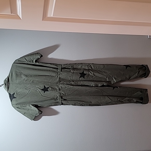 PISTOLA Olive Straight Leg Coveralls Jumpsuit Transitional Star Print Pant Suit - Picture 4 of 16